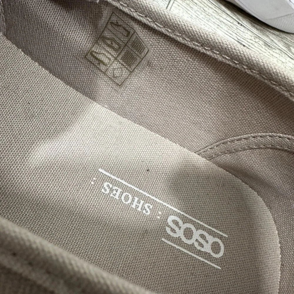 NEW ASOS Canvas Beige Tan slip on canvas shoes size US 8 - Picture 7 of 8